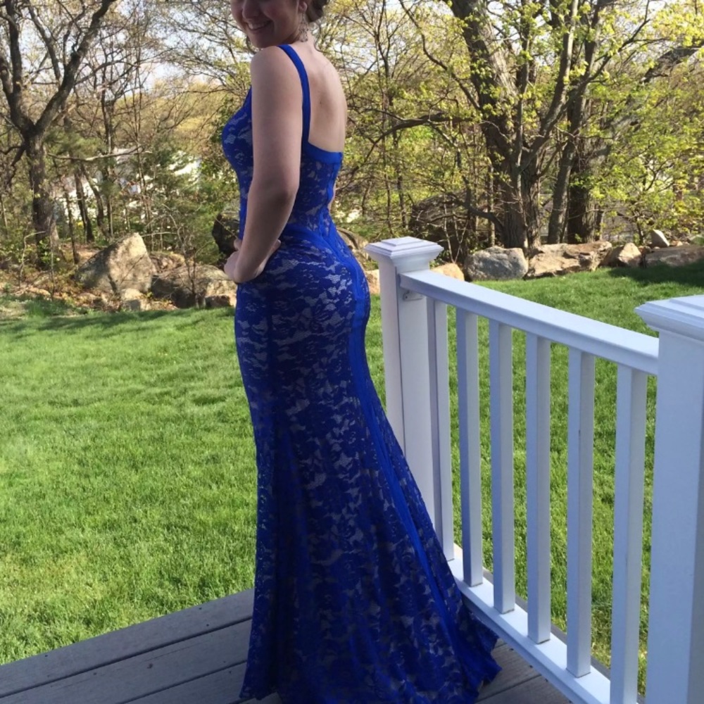 Prom Dress! - Picture 2 of 3